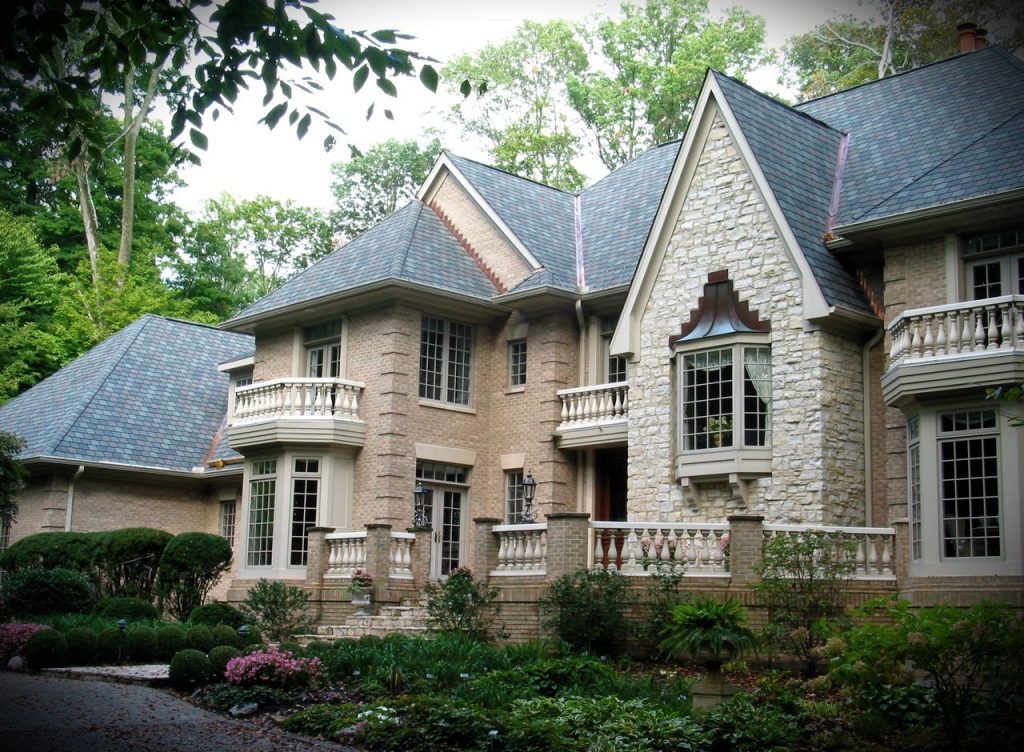 Residential roof replacement in Indian Hill, Ohio by Molloy Roofing Company
